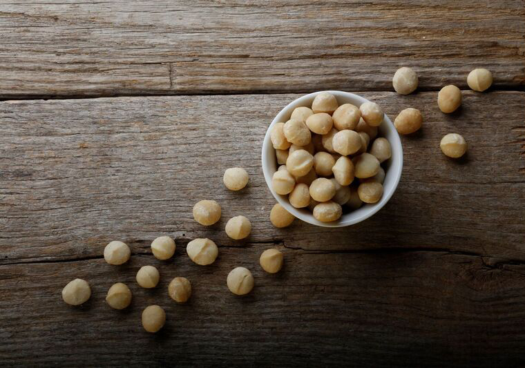 FR 12 ct Case R/S Macadamia Nuts 16 oz