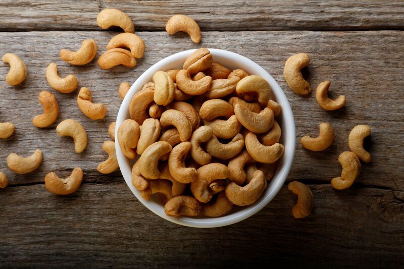 FR 12 ct Case R/S Super Lrg Cashews 14 oz